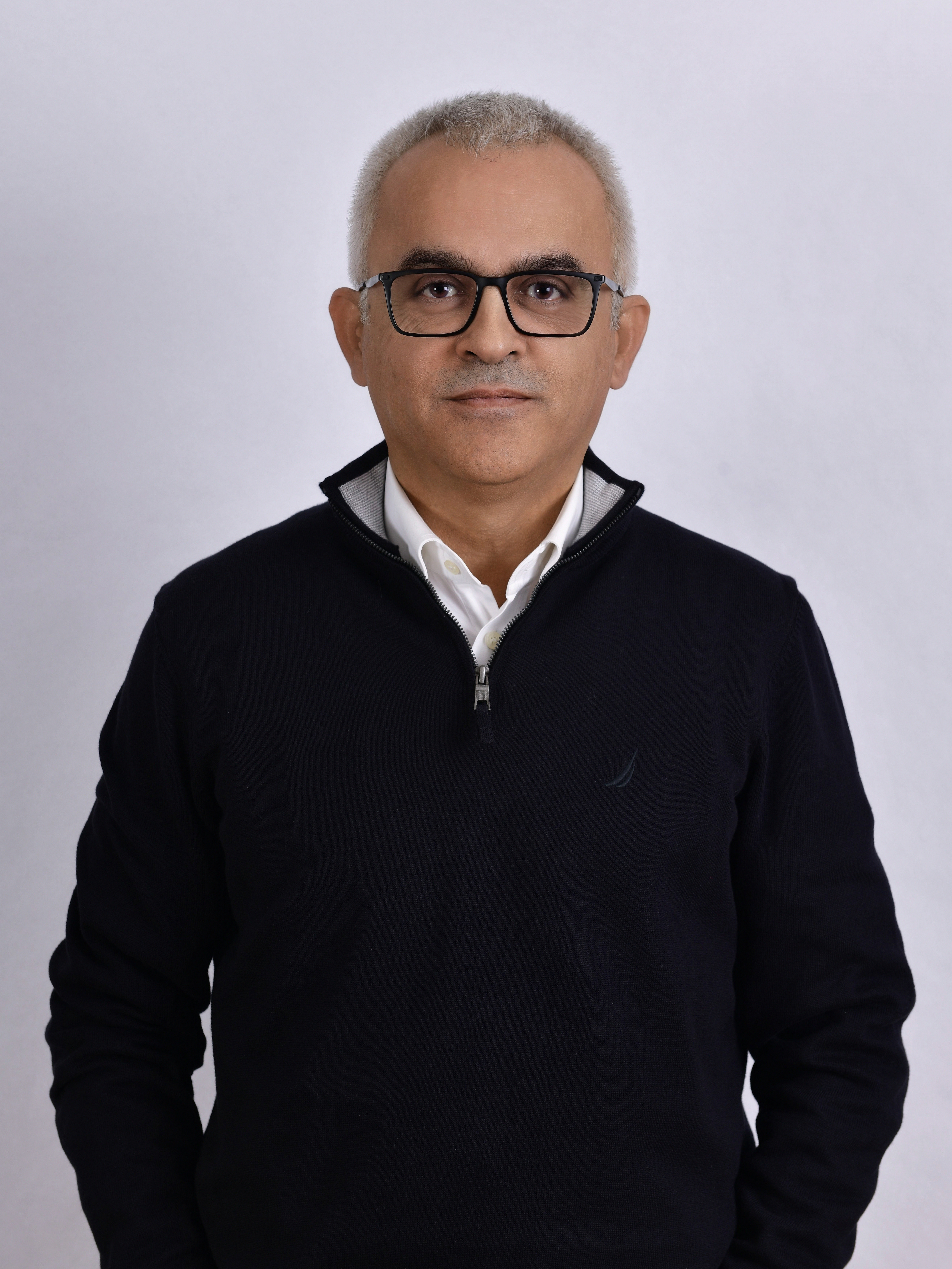 ZEKİ KİZİR ZEKİ KİZİR